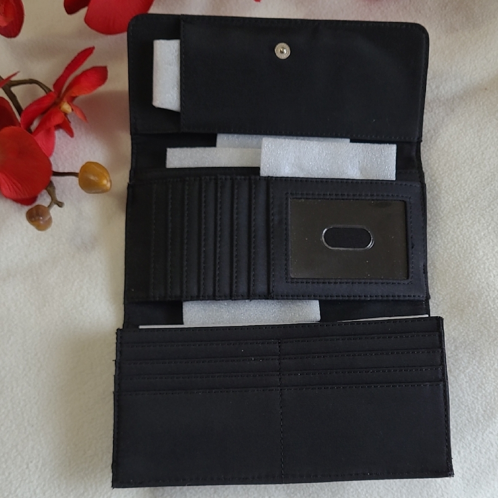 NEW Vintage Nine & Company Trifold Wallet Multi Compartment Snap Zip Expand